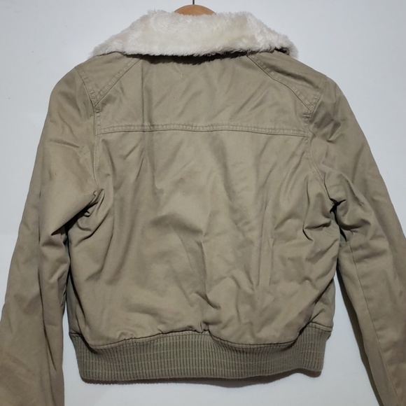 Jacket with removable neck cuff - Picture 4 of 6